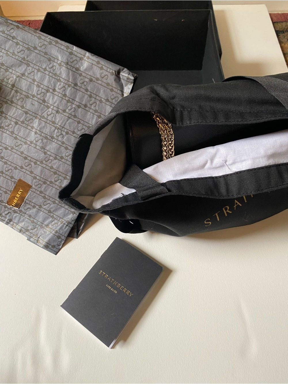 Strathberry East/West Black Leather Gold Chain Shoulder Bag + Box - Picture 5 of 16